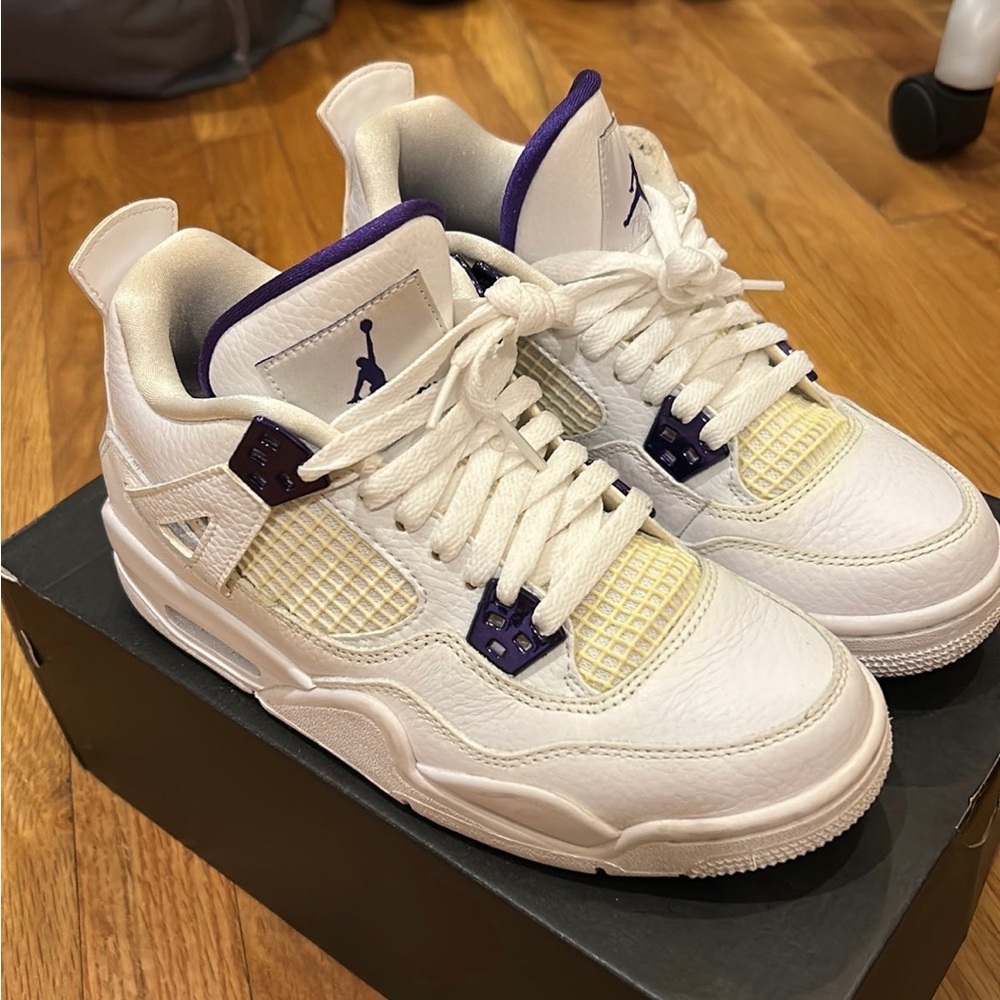 Air Jordan metallic